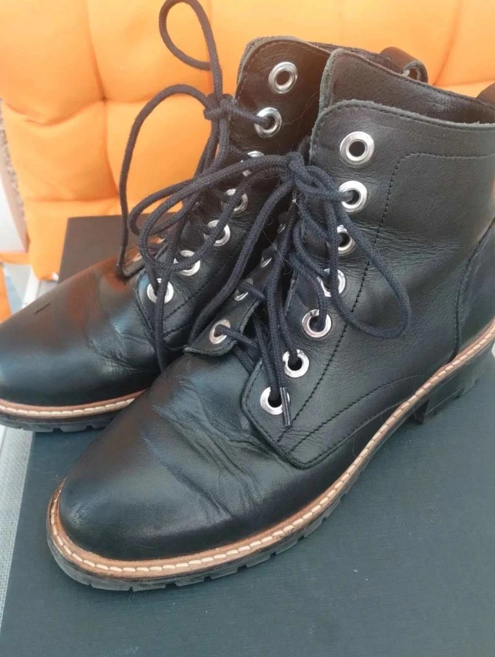 Botins pretos com cadarço, couro, André P37 – photo 3